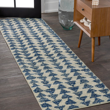 Aisha Moroccan Triangle Geometric Area Rug